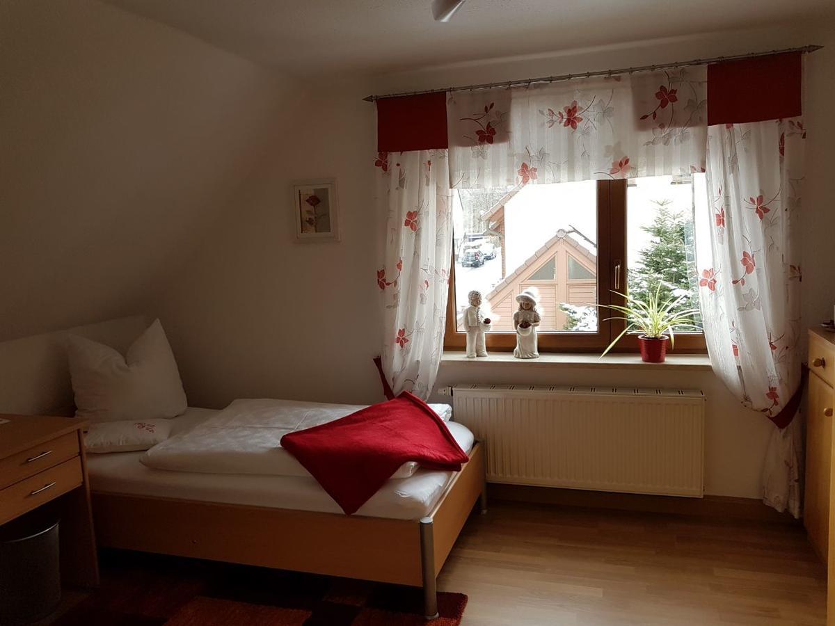 Ferienhaus Guenther Ауе Екстериор снимка